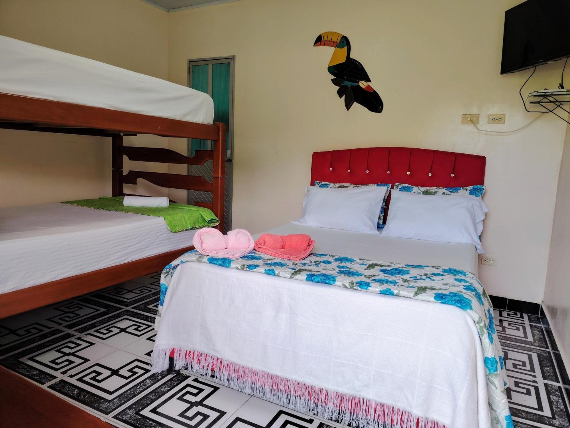 Hotel Alto Amazonas Leticia Room photo